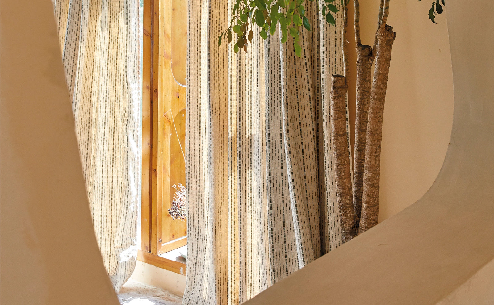 Lightweight, Organic Feel