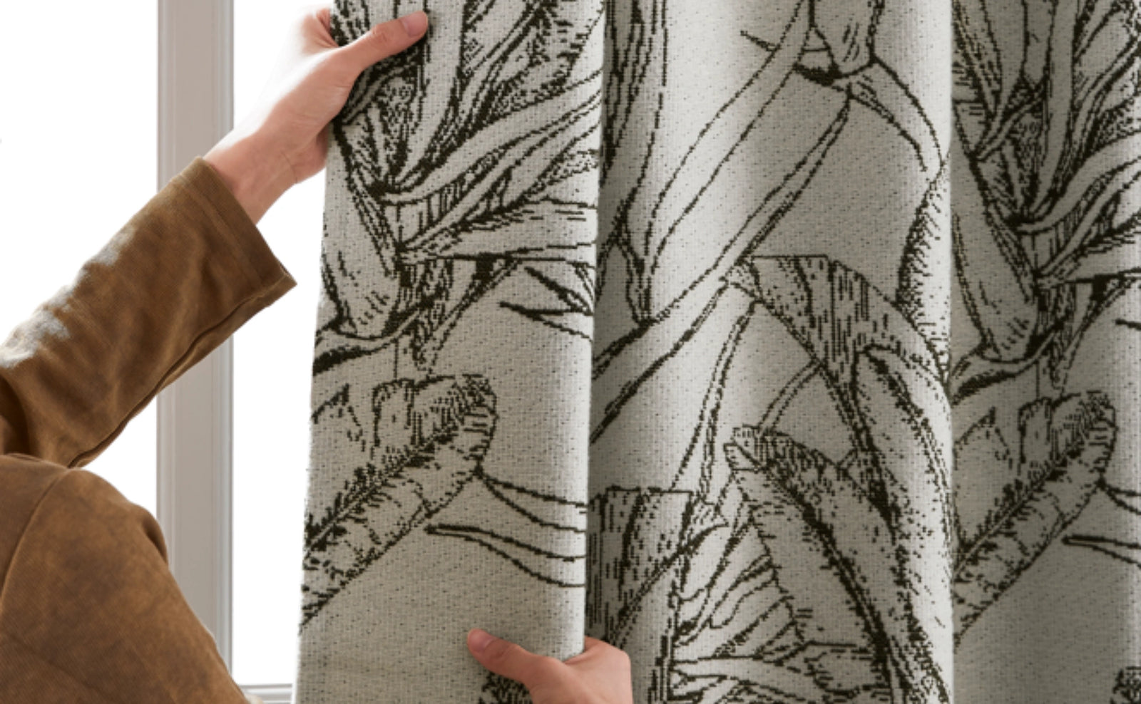 Lines That Give the Window Direction