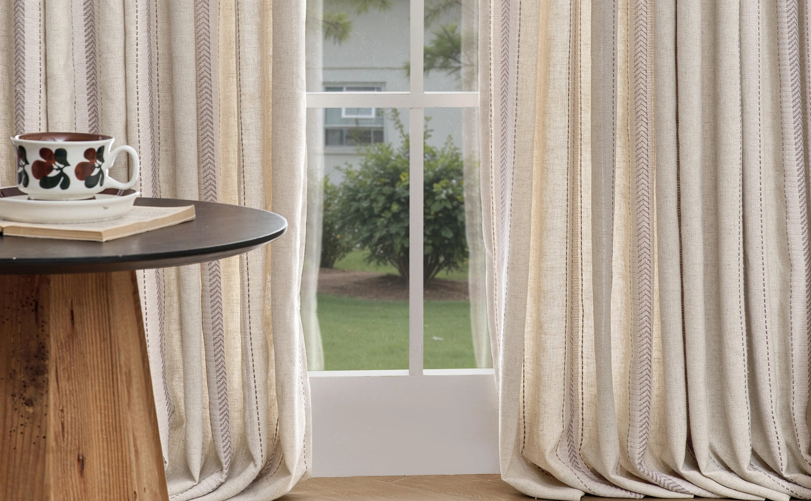 Subtle Texture, Refined Structure