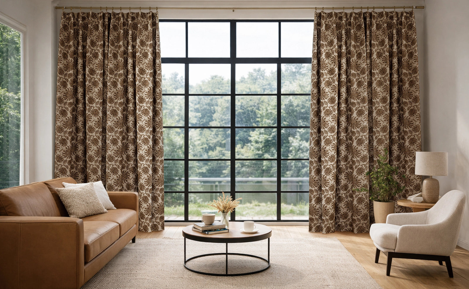 Holds Visual Weight Without Feeling Heavy