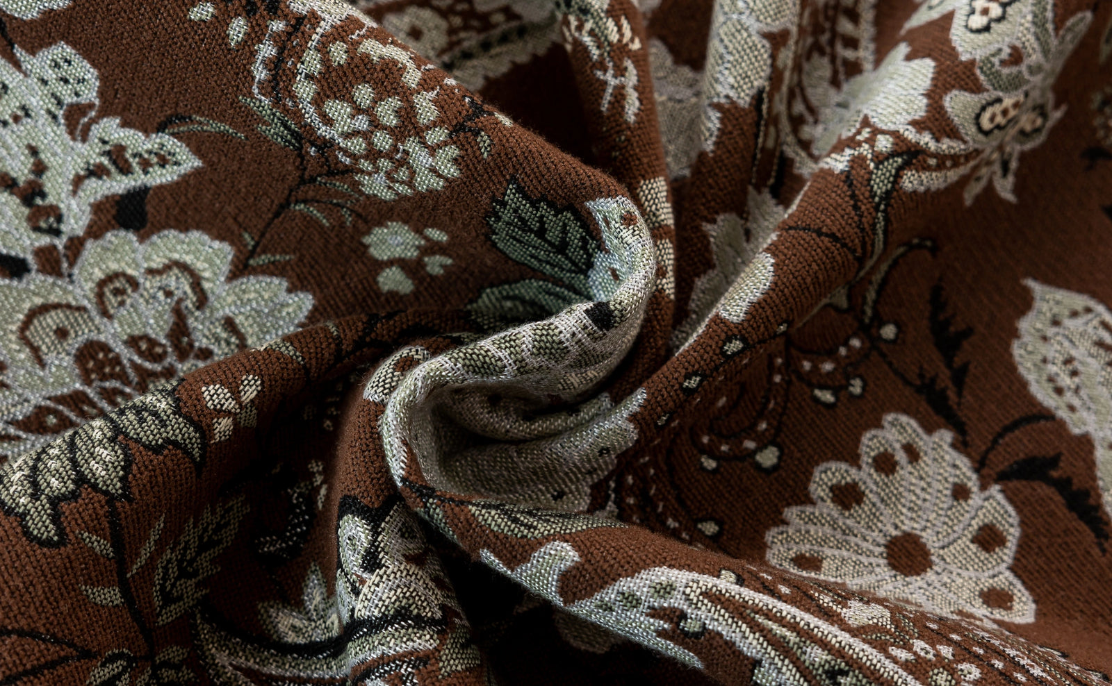 Mocha that Glows, Not Shouts